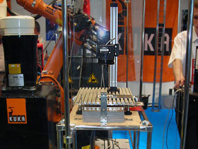 MASHEX 2007 - �������� ������� ���������� �10 � ���������������� ����� KUKA Roboter (��������)
